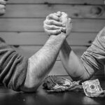 arm-wrestling-567950_640